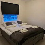 Aurora Fjord View Escape Garden Sleeps 10 Narvik