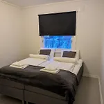 Aurora Fjord View Escape Garden Sleeps 10 *