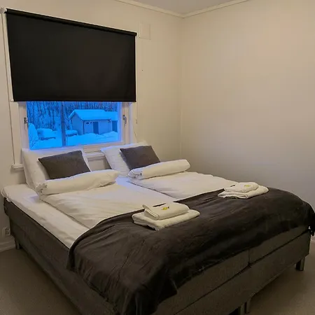 Aurora Fjord View Escape Garden Sleeps 10 Νάρβικ