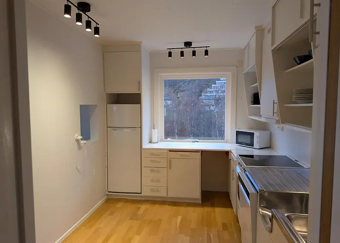 Aurora Seaview Escape E33